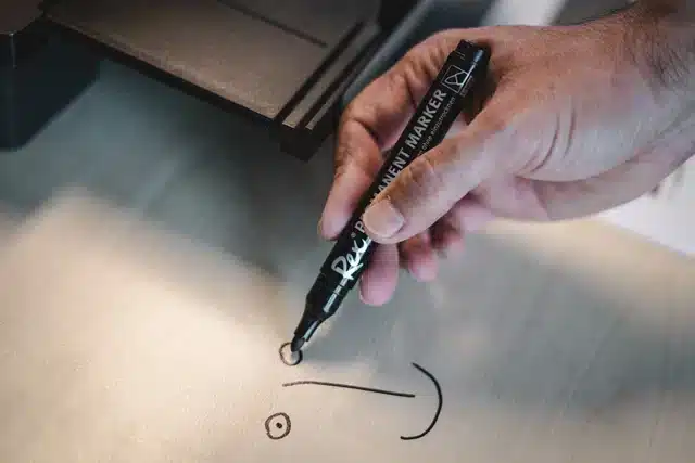 Grauer Riese Schmutzradierer 3